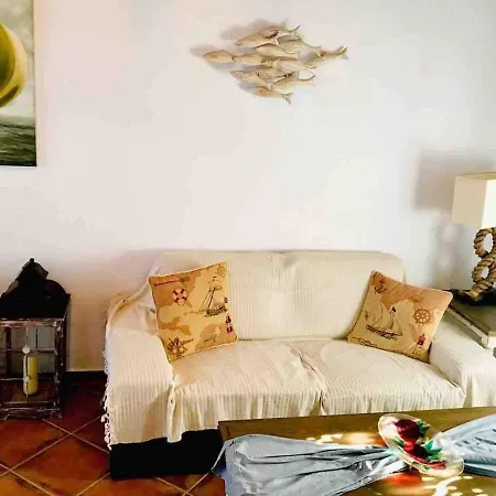 Ferienhaus Beautiful Traditional Apt In Mikonos *