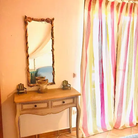 Beautiful Traditional Apt In Mikonos